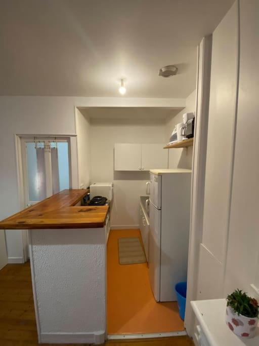 Charmant Studio , Plein Centre Brest Bagian luar foto
